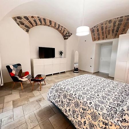 A Casa Di Ty Apartment Caserta Exterior photo